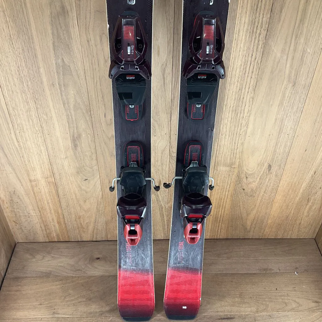 2023 Head Total Joy w/ Head Joy 11 Demo Bindings