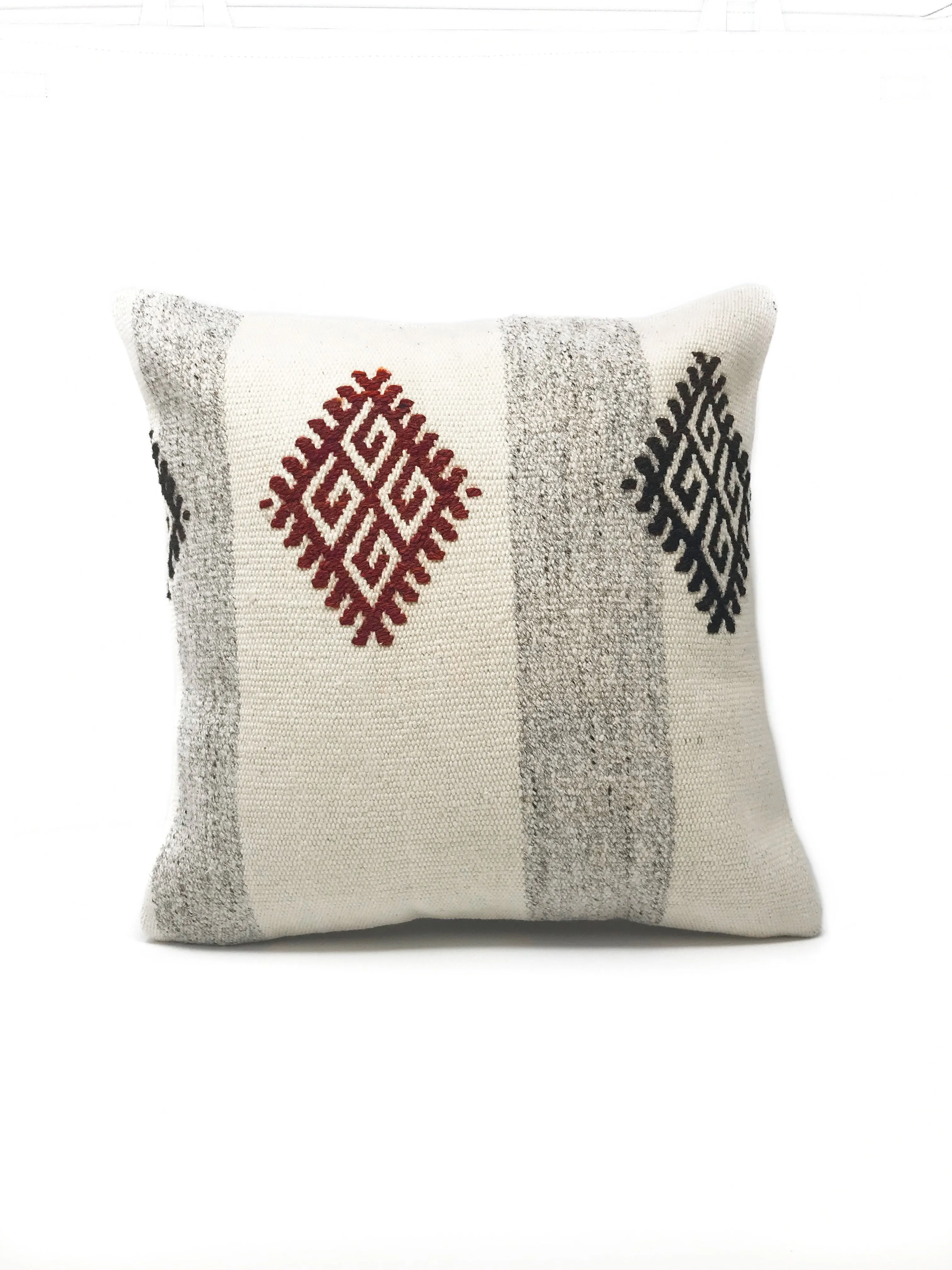 Bruna Pillow Cover