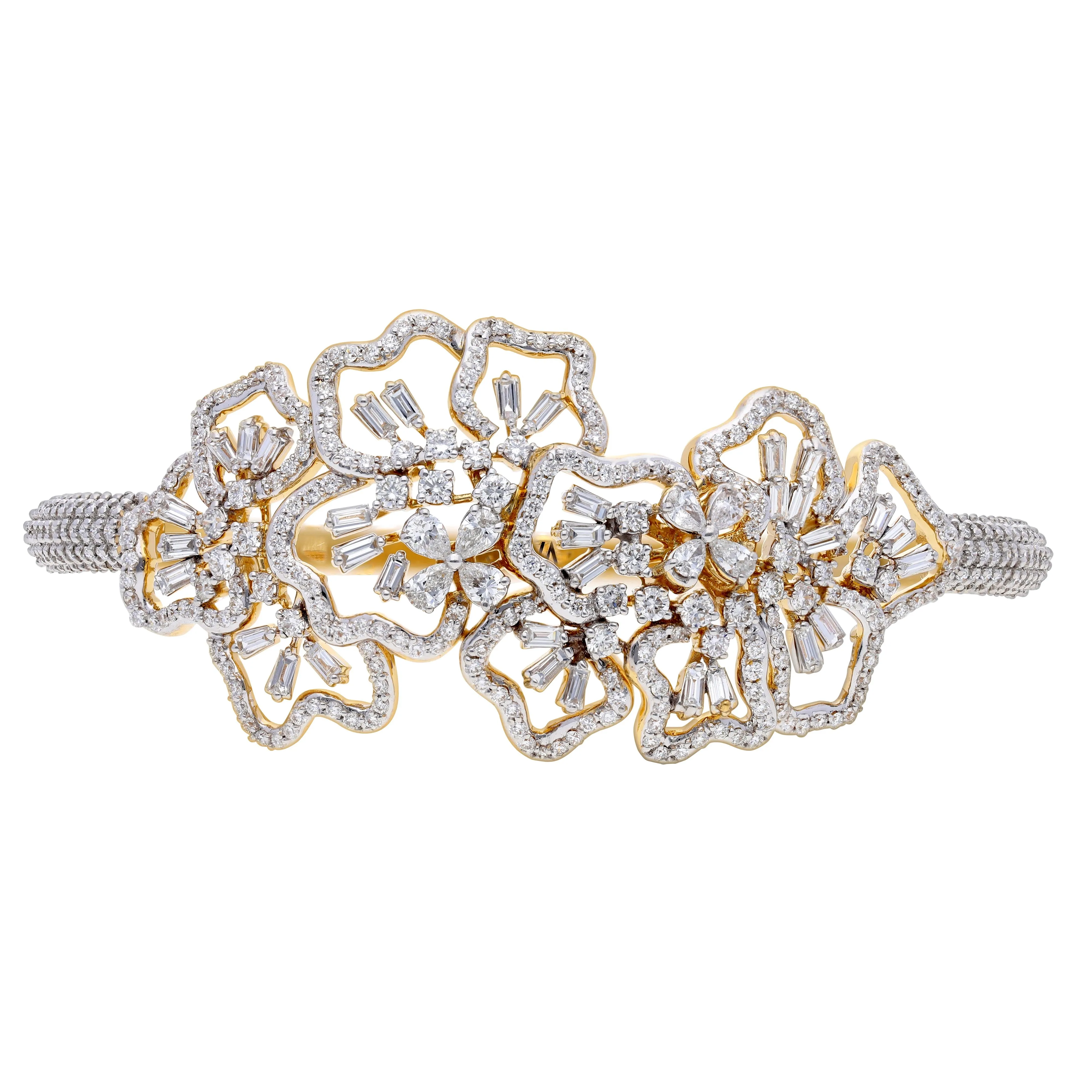 Scatter Waltz Floral Explosion Diamond Bangle