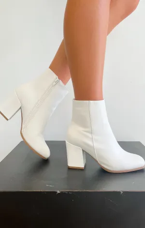 The Calma Bootie (White)